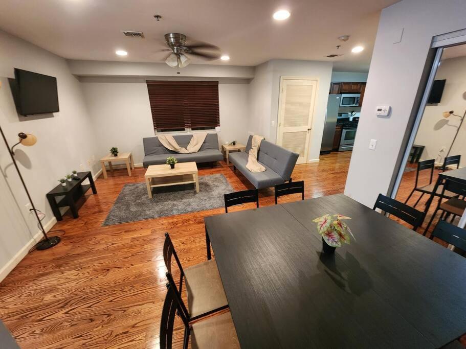 Luxury 2 Bed Apt, Mins To Nyc! Union City Luaran gambar